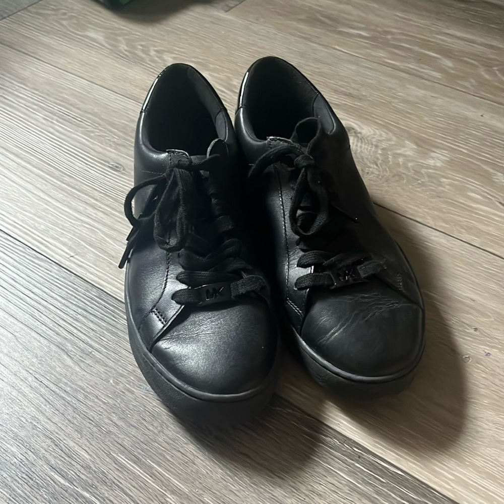 Black Michael Koars ankle shoes